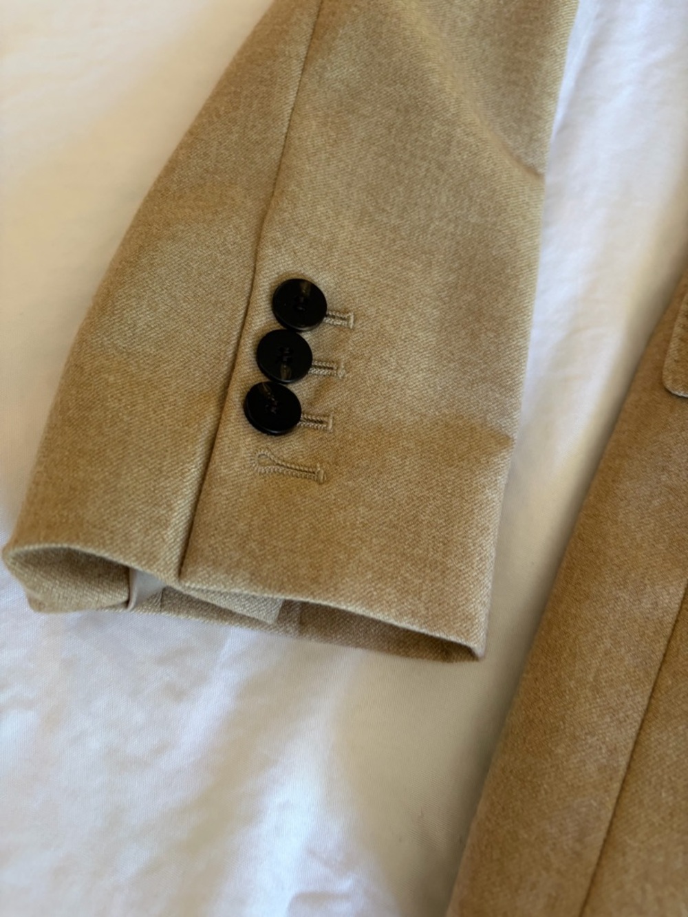Theory Beige Single-Button Wool-Blend Blazer - Picture 5 of 12